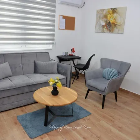 No 11 Apartment *