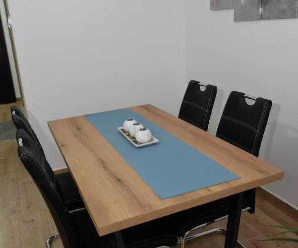 No 11 Σουμπότικα