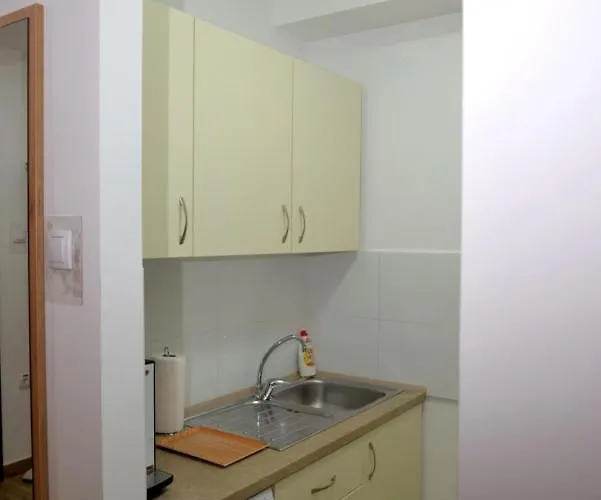 No 11 Διαμέρισμα Σουμπότικα